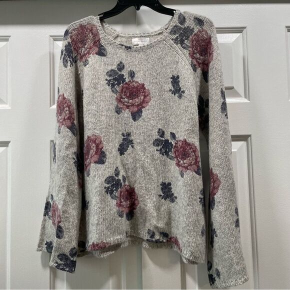 Lucky Brand Rose Bell Sleeve Sweater Size L - Picture 1 of 12
